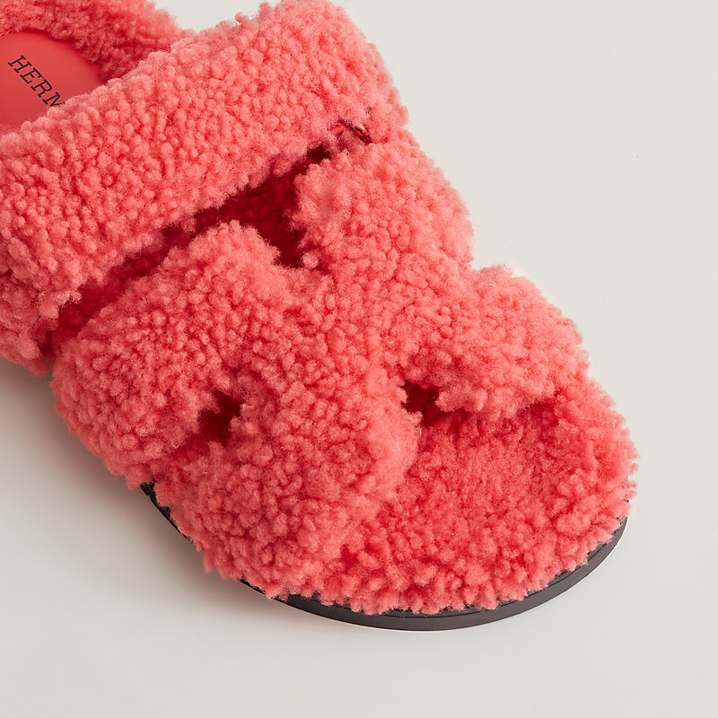 hermes fuzzy slippers